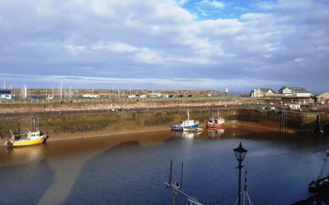 Harbour Side