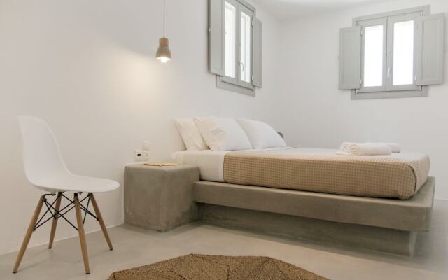 Antiparos Homes