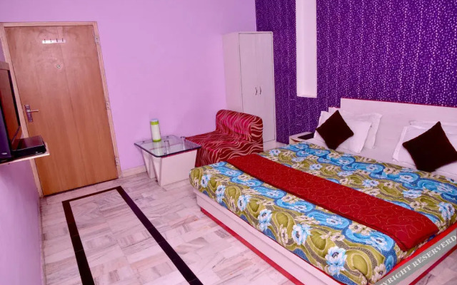 OYO 3950 Hotel Hayat Rabbani