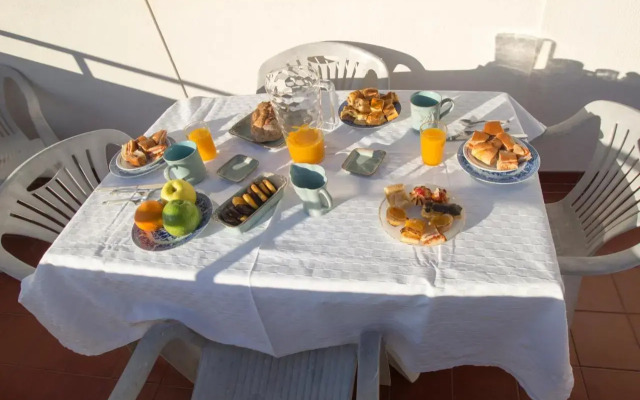 Barra's Beach Apartment
