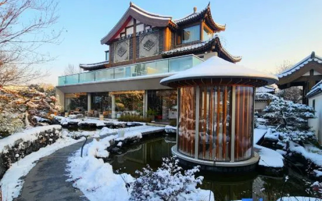 Songjian Wushe Homestay (Kaifeng Qingming Shanghe Garden Wansuishan Martial Arts City Branch) – Outside – Kaifeng