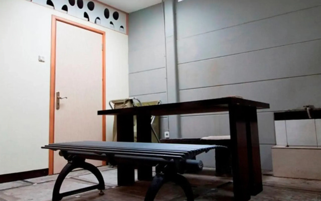 Mine Home Hotel Cihampelas