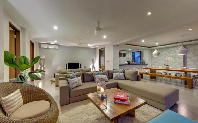 Malimbu Cliff Villa