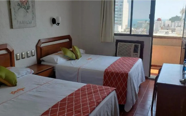 Hotel Candilejas Playa