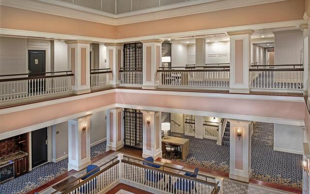 St. Louis Union Station Hotel, Curio Collection by Hilton