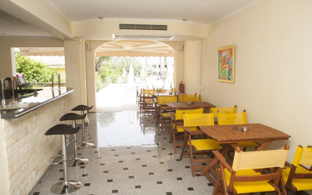 Summertime Inn