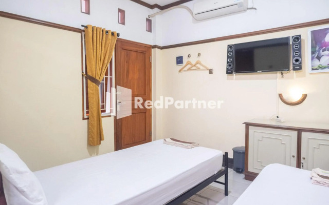 OYO 3892 Athaya Guesthouse Syariah