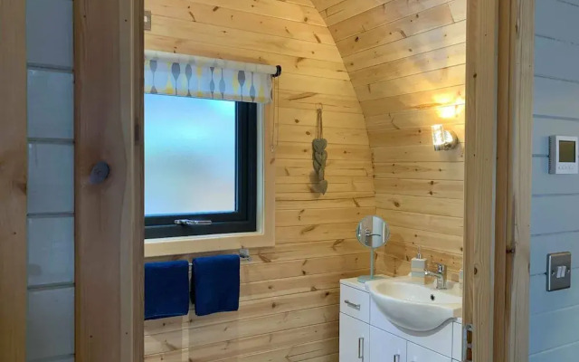 Daviot Luxury Pods