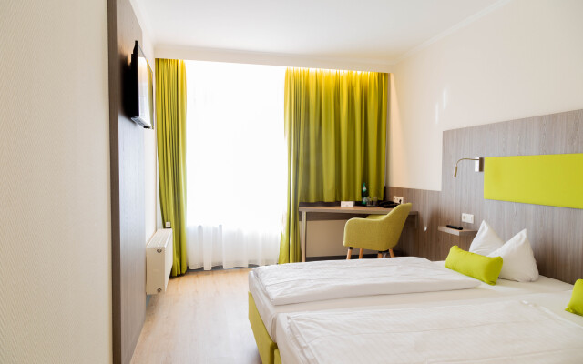 Das Ebertor Hotel & Hostel