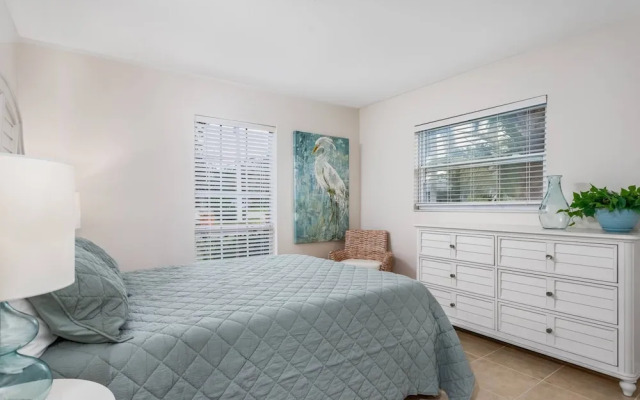 Nokomis Home Close to Beach