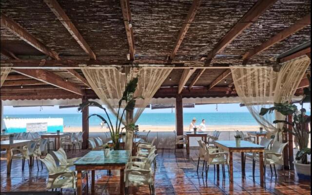 Apartamento Victoria Playa III con una gran terraza