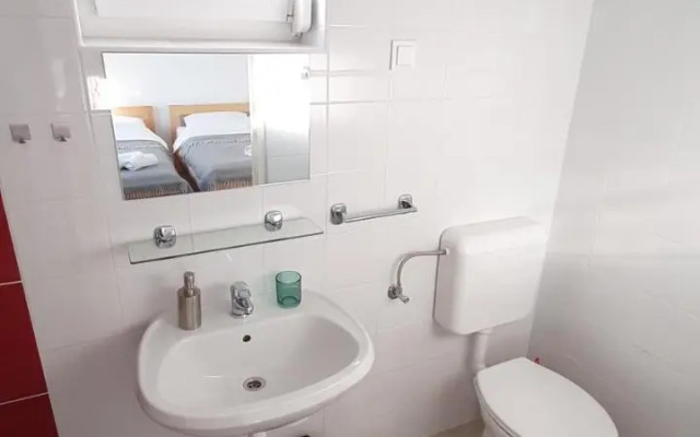 Posteja Rooms