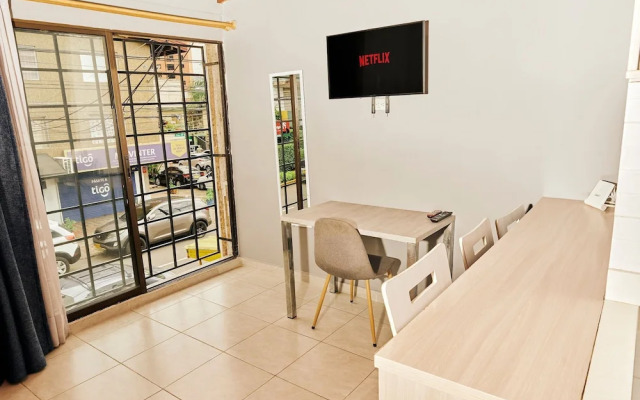 Apartamento En Laureles Zona Rosa