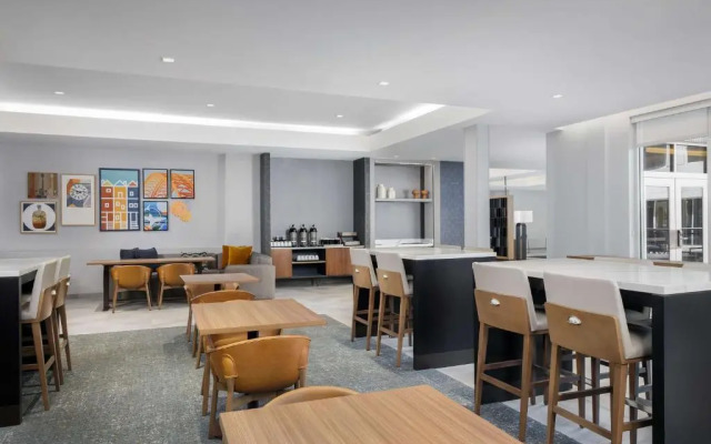 Homewood Suites By Hilton Newport Cincinnati