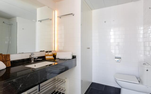 1 BR Rambla Suite & 2 Pools Rooftop Terrace Sea View - HOA 42152