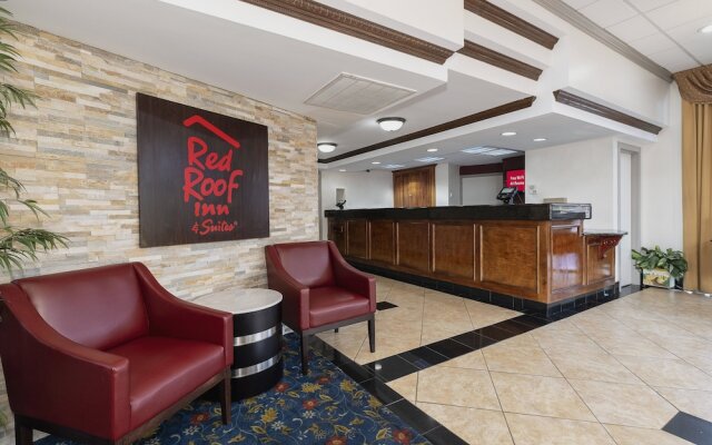 Red Roof Inn & Suites Macon