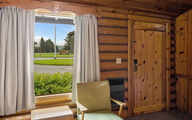 El Western Cabins & Lodges