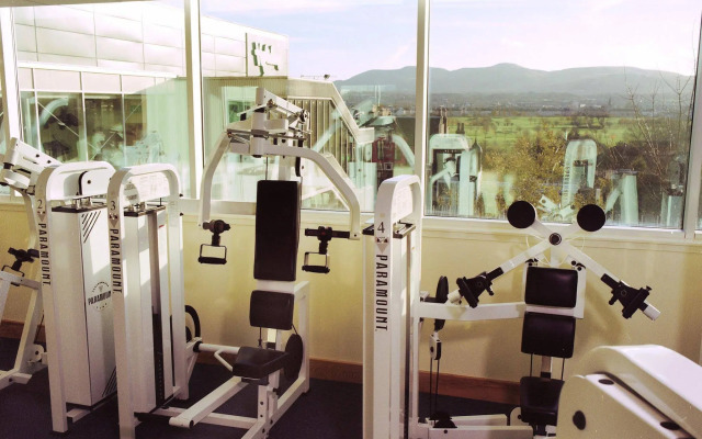 Holiday Inn Edinburgh by IHG