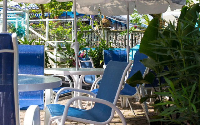 Plim Plaza Hotel