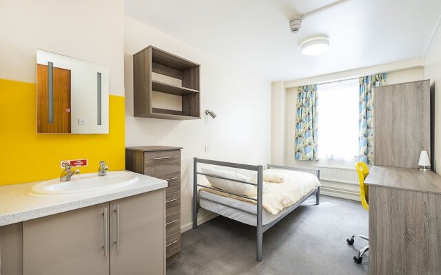 Modern Rooms - LONDON