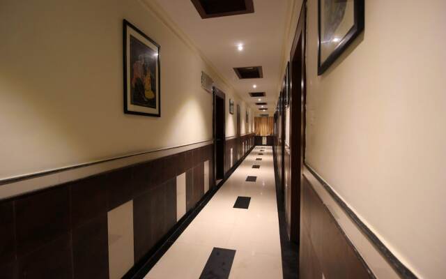 OYO 3058 Hotel Vishal Plaza