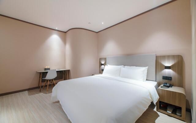 Hanting Hotel Wuhan Qingshan Zhongyuan Plaza