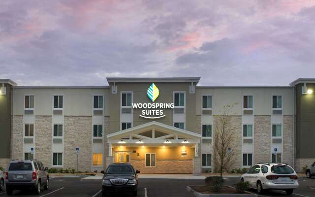 WoodSpring Suites Orlando Airport