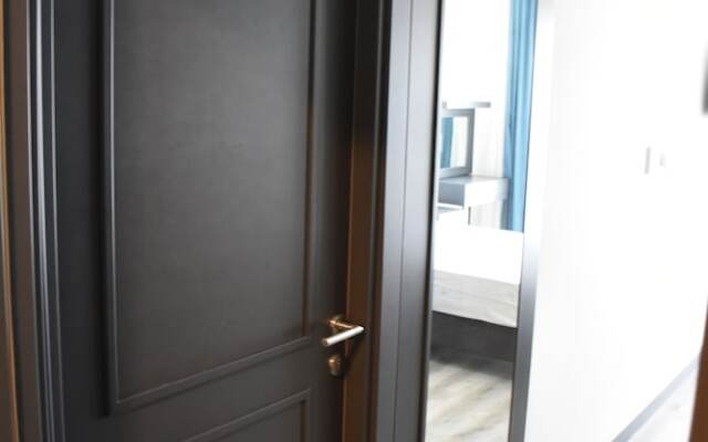 Shishly Palace Hotel