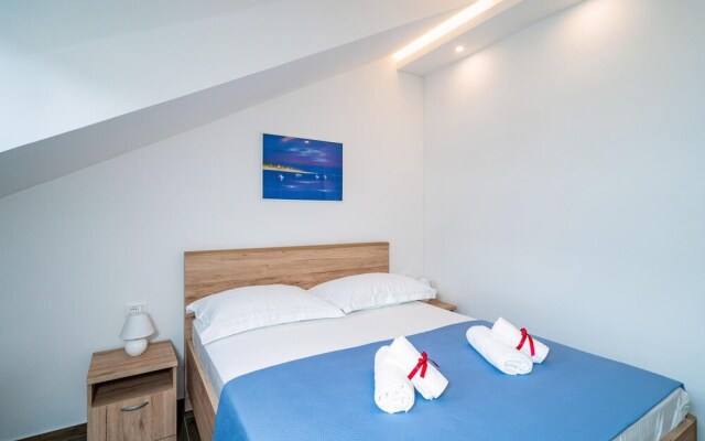 Amazing Apartment in Zaton Veliki With Wifi and 4 Bedrooms