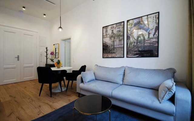 Charming Apartments Near City Centre