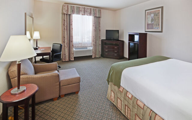 Holiday Inn Express Hotel And Suites Corsicana I 45, An Ihg