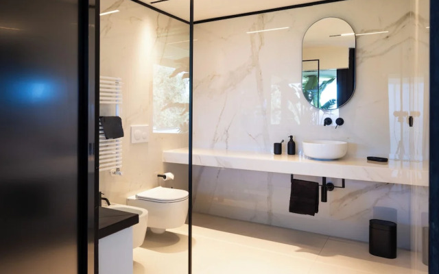 Extreme Luxury Villa with Pool & SPA