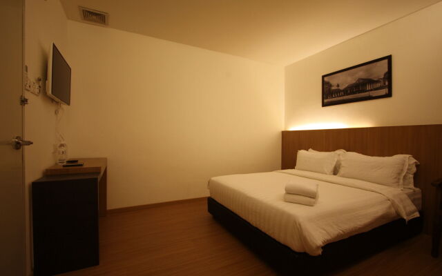 Place2Stay Business Hotel - Waterfront