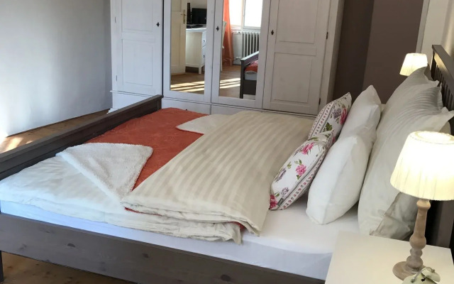 Royal View Apartments