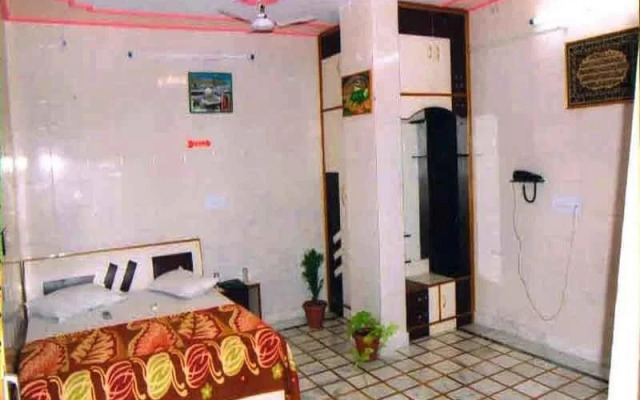 Hotel Shahanshah Palace