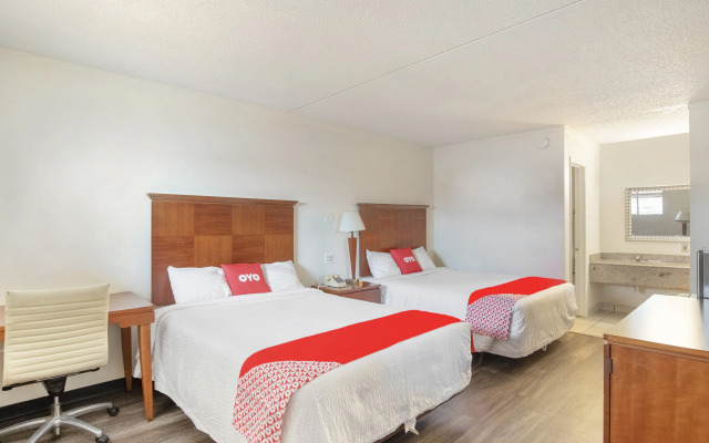 Oyo Hotel San Antonio Lackland AFB/Seaworld Hwy 90 W
