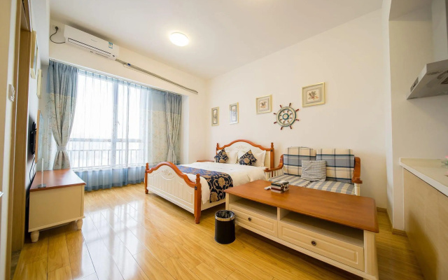 Laisite Theme Apartment (Guangzhou Science City, Greenland Central Plaza) – Guest Rooms – Guangzhou