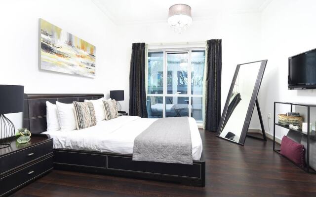 Remarkable & Gorgeous 1BR Loft in Jbr!