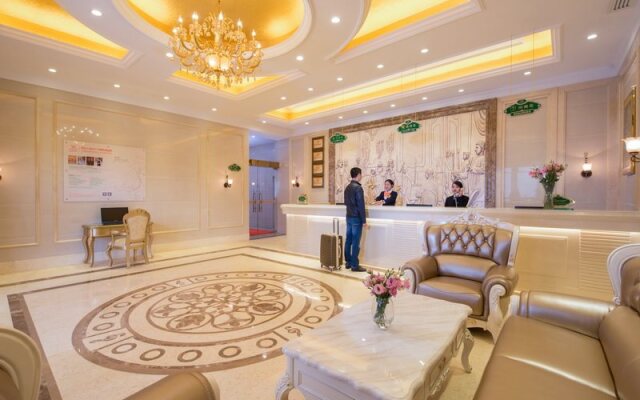 Vienna Hotel Shenzhen Bantian Wuhe Avenue Branch