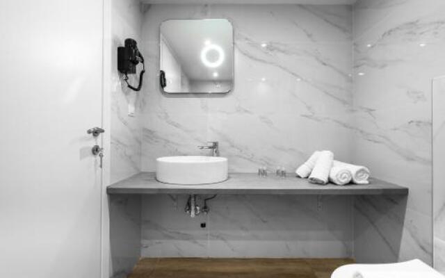 Hermes Suites, Nilie Hospitality MGMT