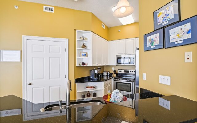 Oceania 907 3 Bedroom Condo by RedAwning