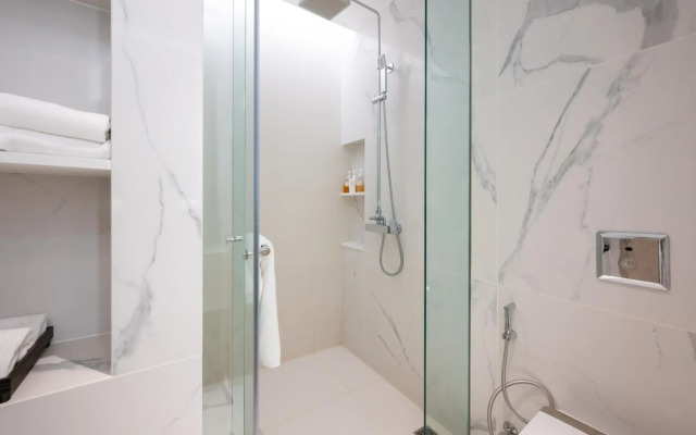 Grand Richmond Stylish Convention Hotel