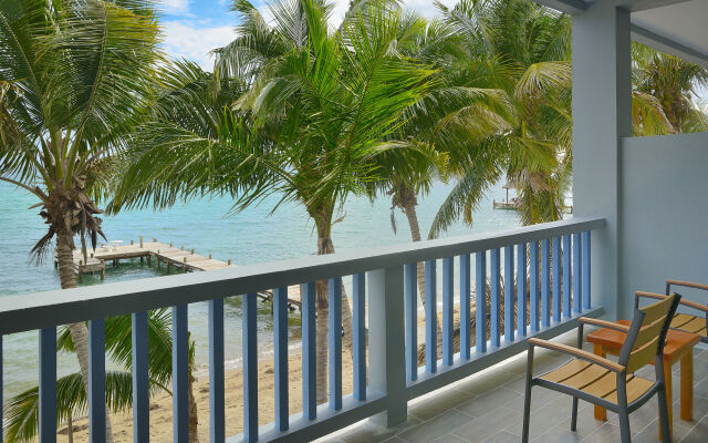 Parrot Cove Lodge