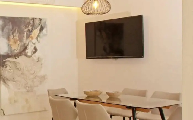 Niriides Home