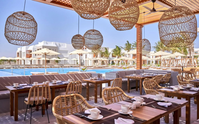 The Club by Fanar