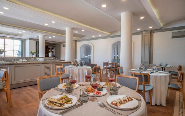 Elementa Boutique Hotel