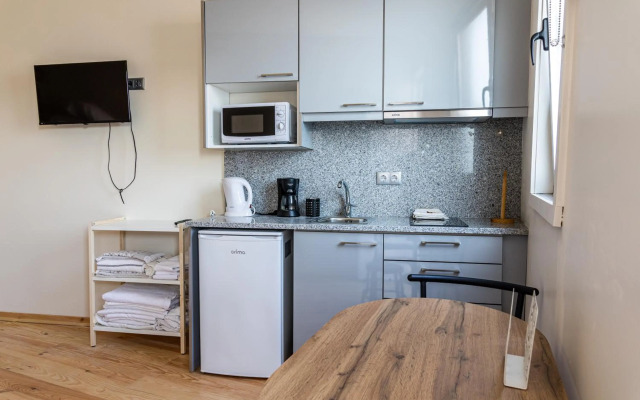 House on a rustic Island At Campanha Trainstation