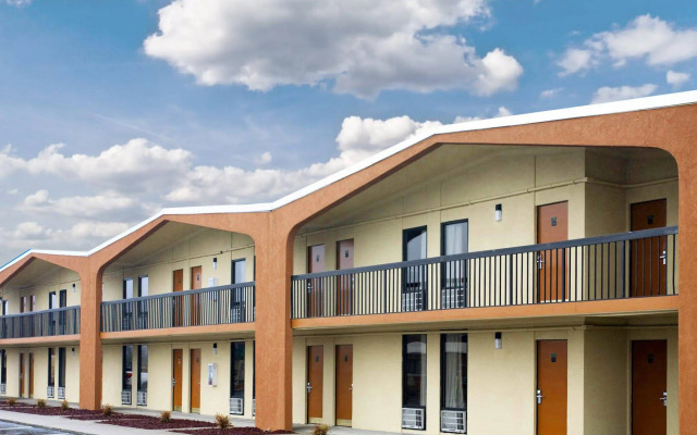 Motel 6 Lexington, KY - Airport
