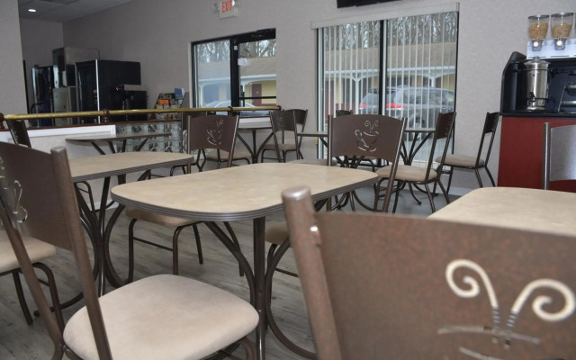 Atlantic Inn & Suites