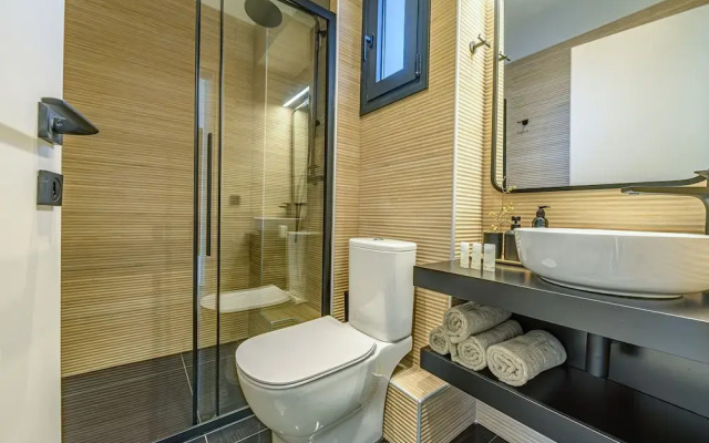 Luaz Suites Volos Center